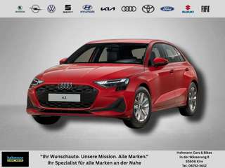 Schräge Frontansicht auf einen Audi A3 , freigestellt