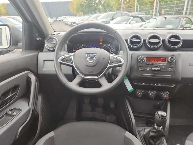Fahrzeugbild eines Dacia Duster