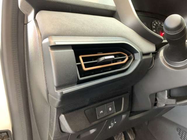 Fahrzeugbild eines Dacia Sandero