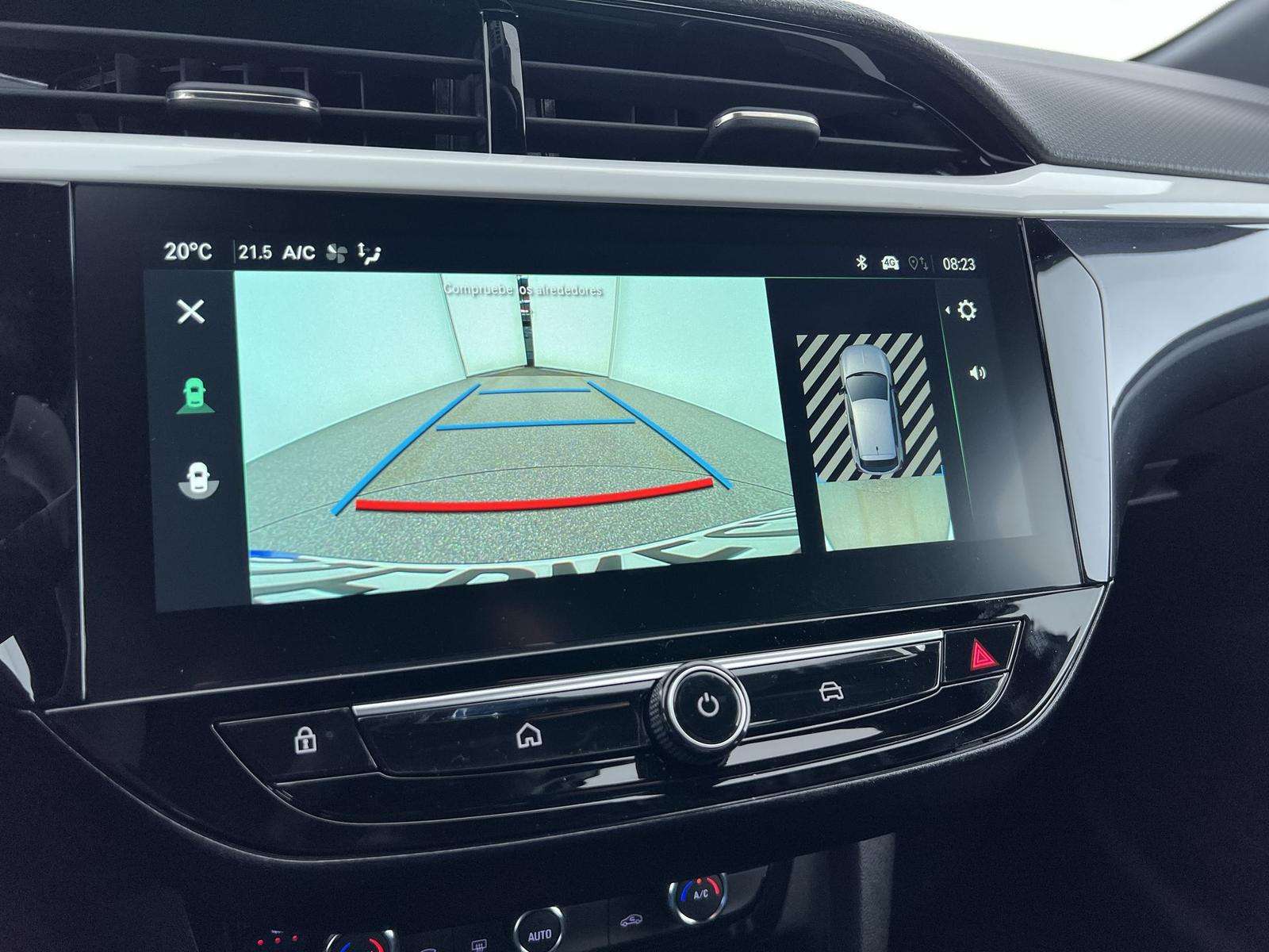 Fahrzeugbild eines Opel Corsa