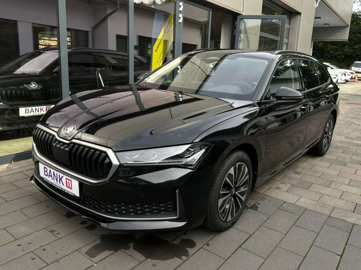 Fahrzeugbild eines Skoda Superb