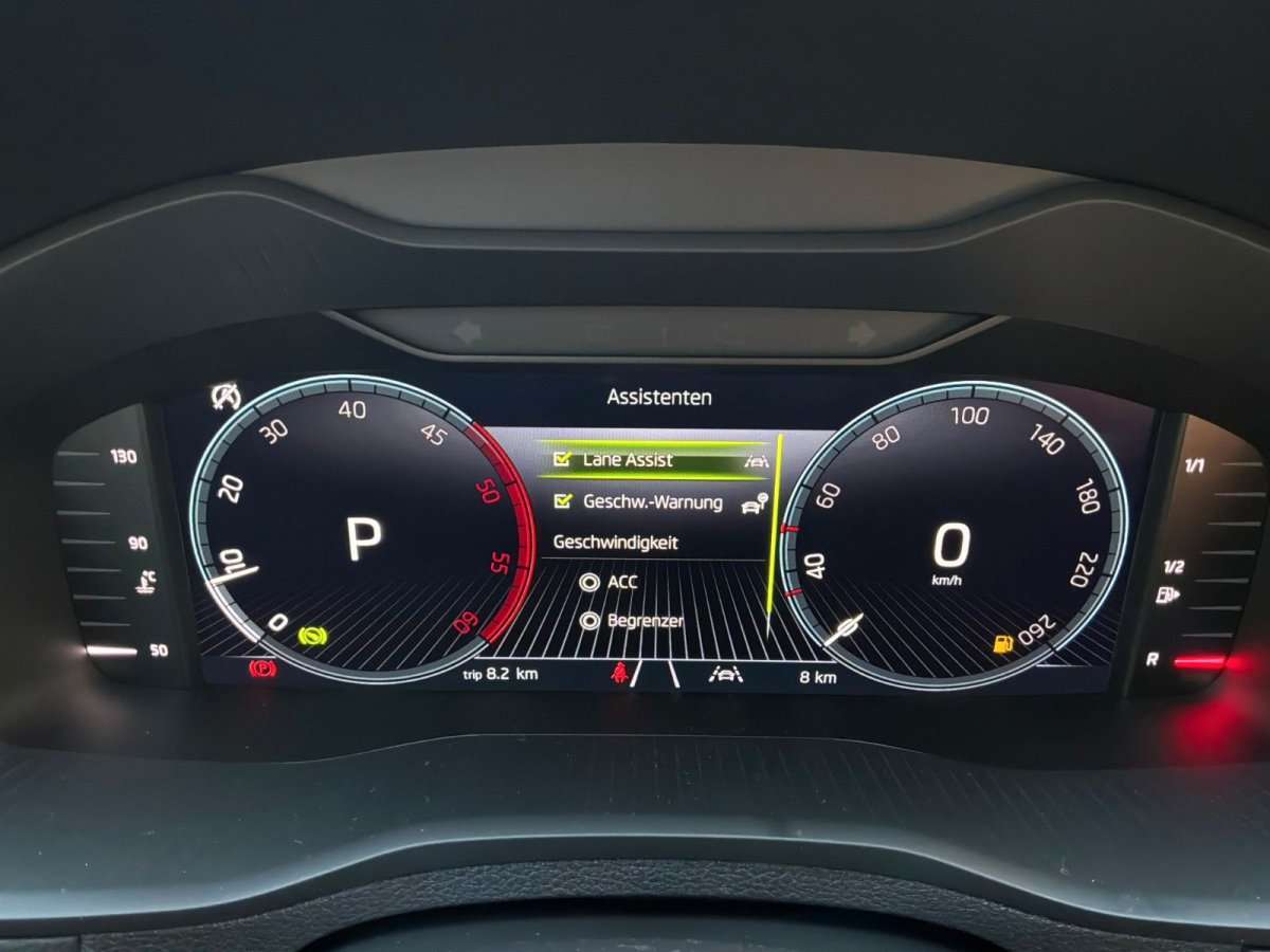 Fahrzeugbild eines Skoda Karoq