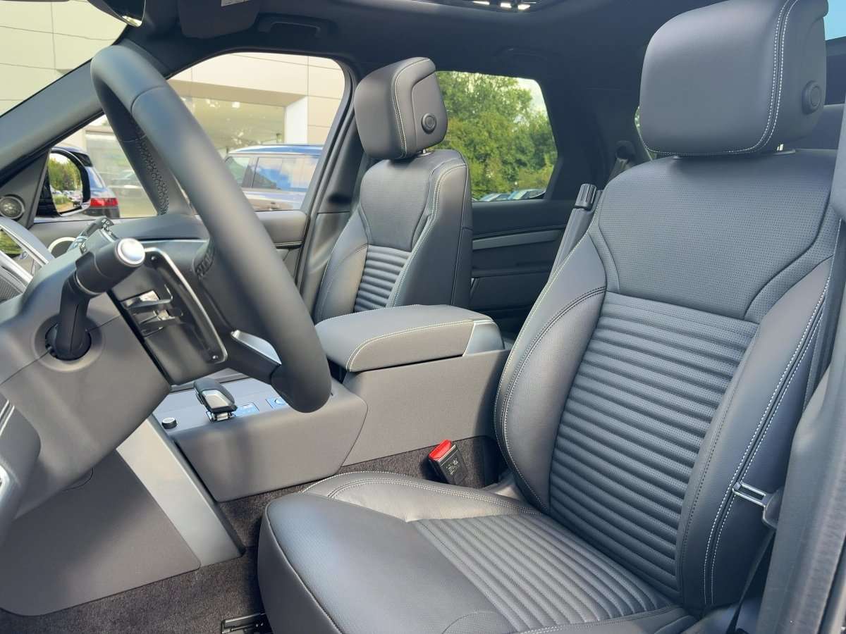 Fahrzeugbild eines Land Rover Discovery