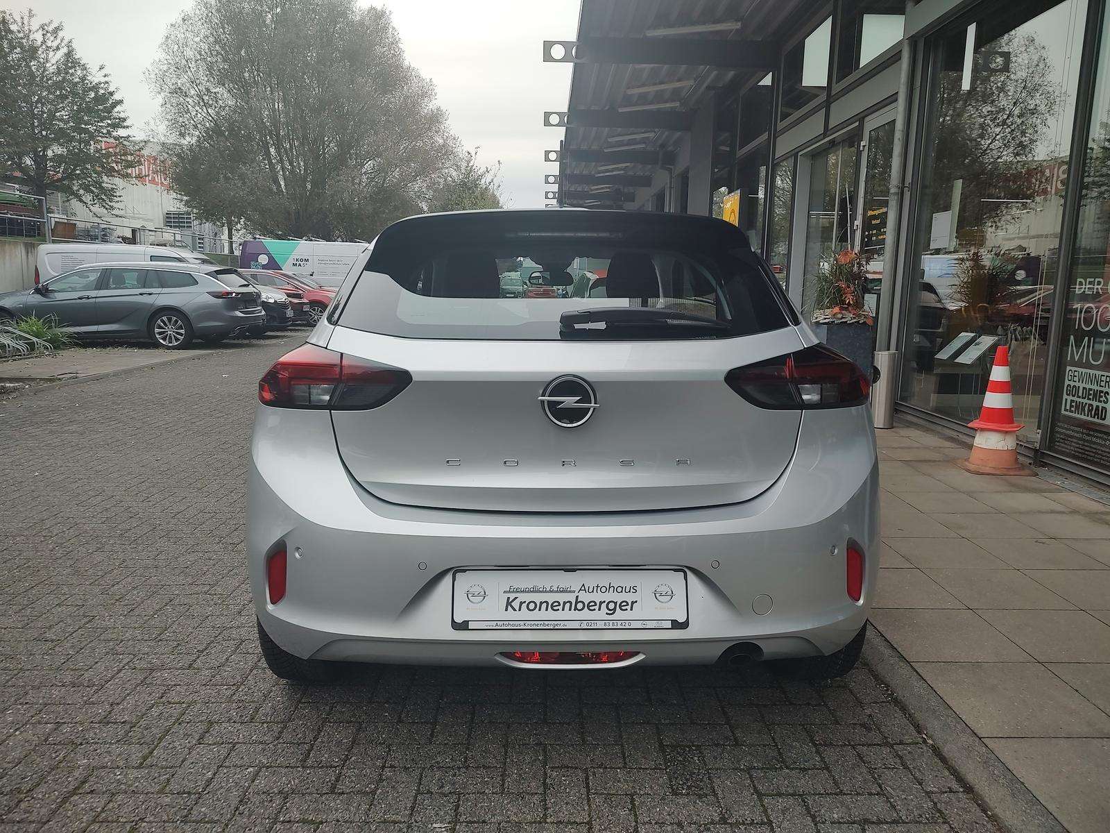 Fahrzeugbild eines Opel Corsa