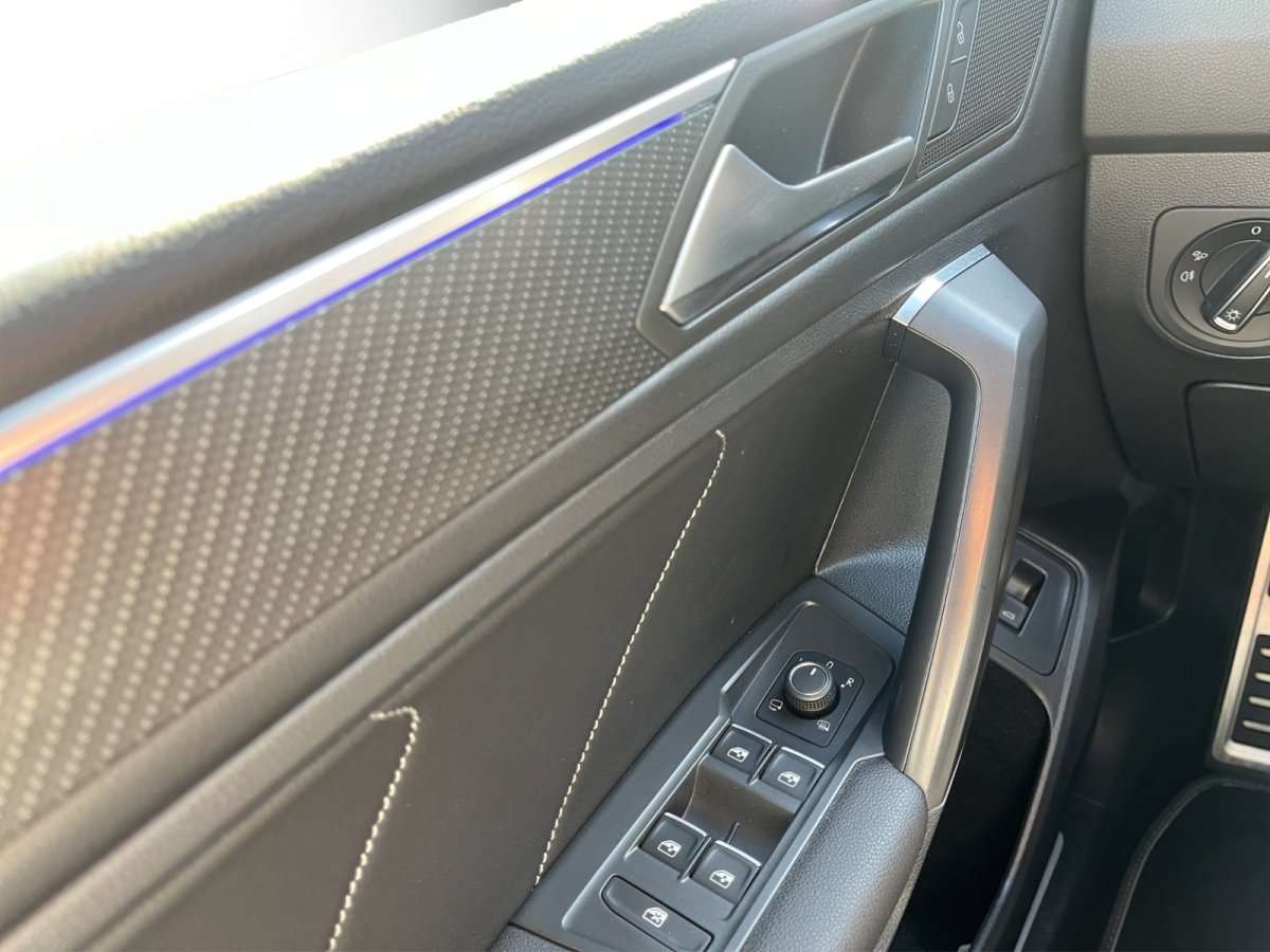 Fahrzeugbild eines Volkswagen Tiguan Allspace