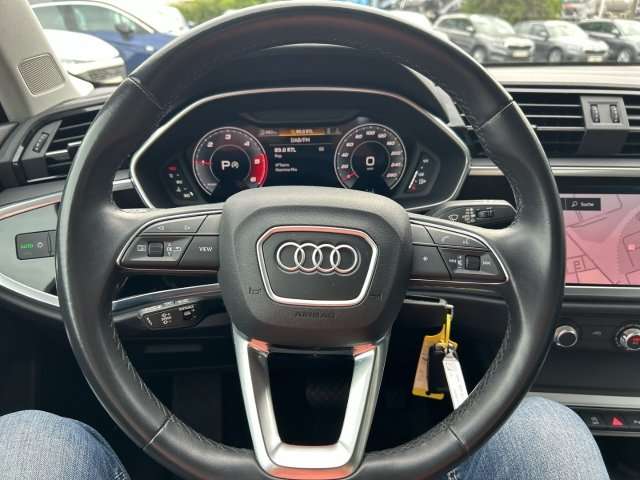 Fahrzeugbild eines Audi Q3