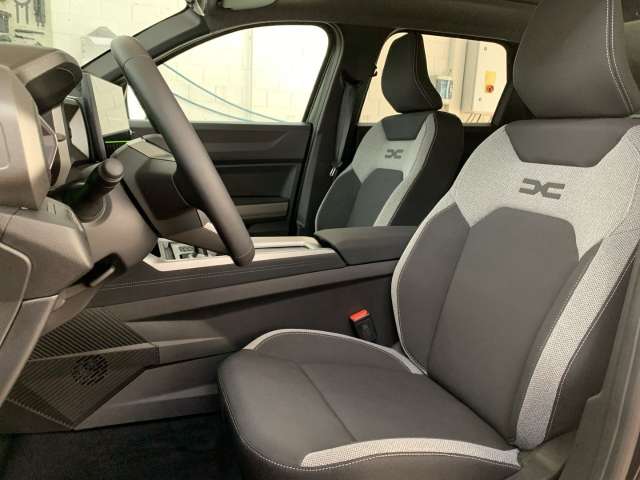 Fahrzeugbild eines Dacia Bigster