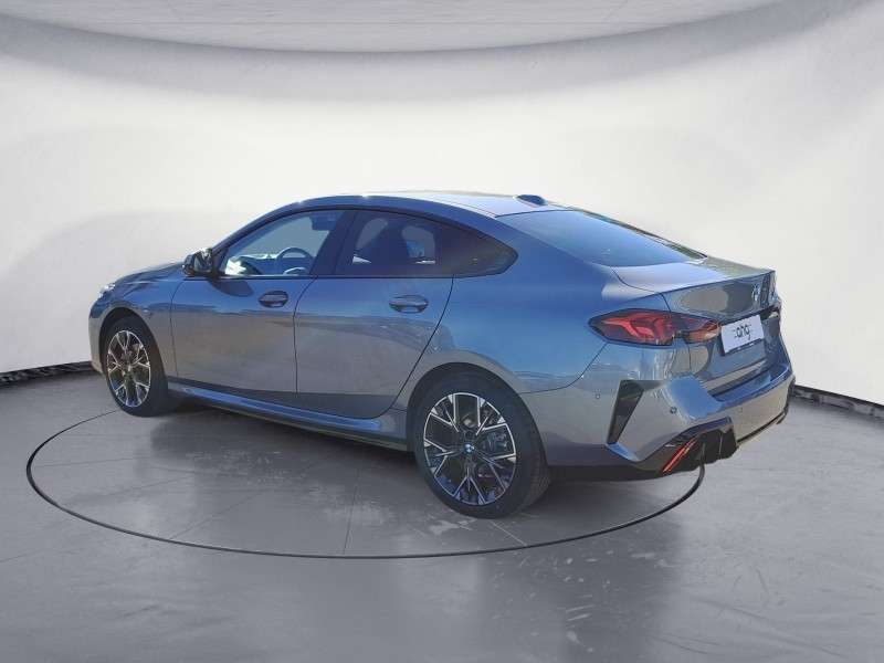 Fahrzeugbild eines BMW 2er-Reihe