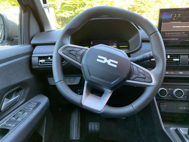 Fahrzeugbild eines Dacia Jogger