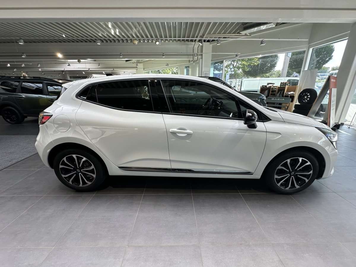 Fahrzeugbild eines Renault Clio