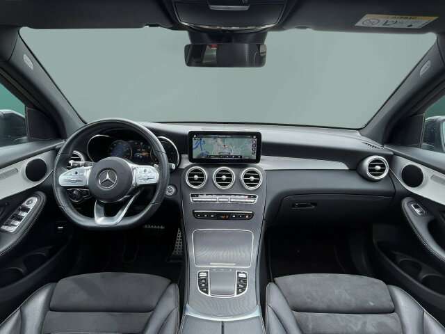 Fahrzeugbild eines Mercedes-Benz GLC