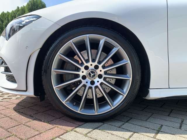 Fahrzeugbild eines Mercedes-Benz CLA