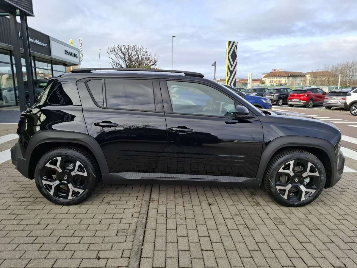 Fahrzeugbild eines Renault 4 E-TECH