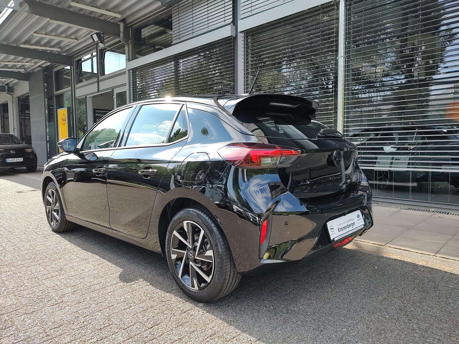 Fahrzeugbild eines Opel Corsa