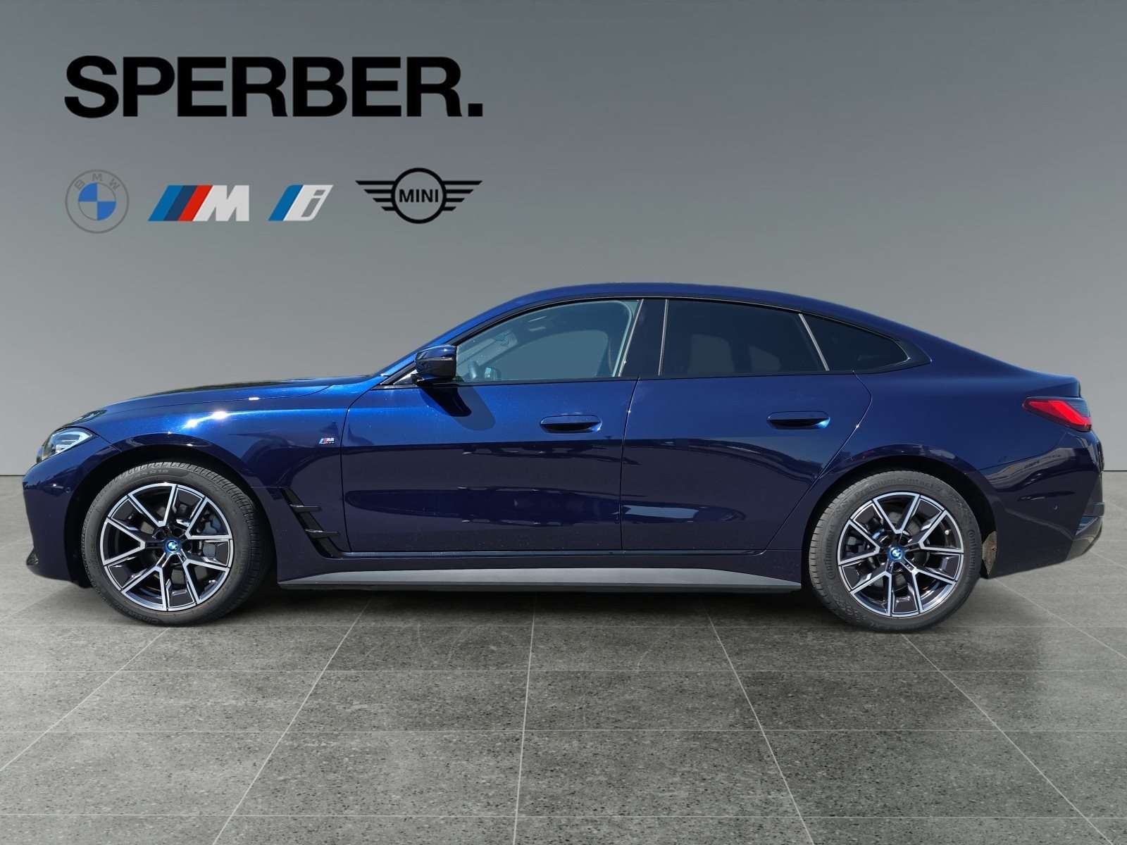 Fahrzeugbild eines BMW i4