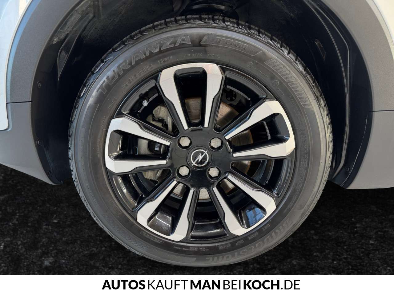 Fahrzeugbild eines Opel Crossland X