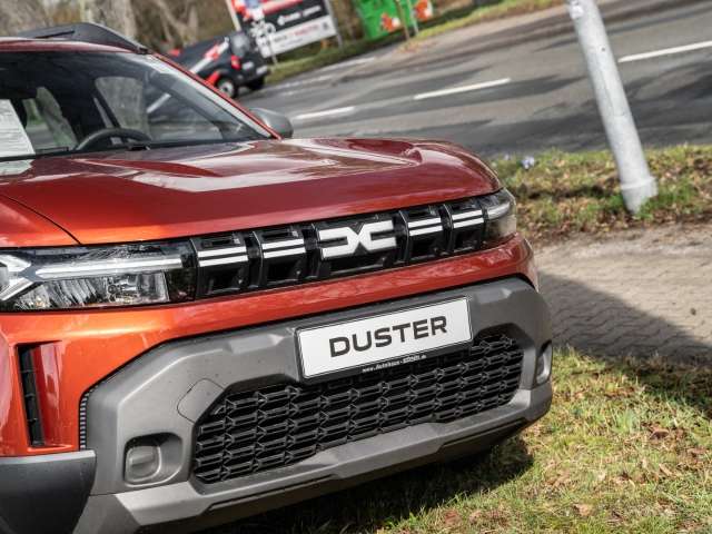 Fahrzeugbild eines Dacia Duster