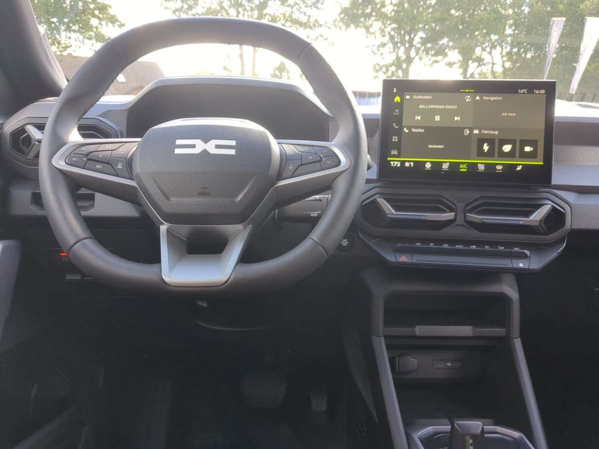 Fahrzeugbild eines Dacia Duster