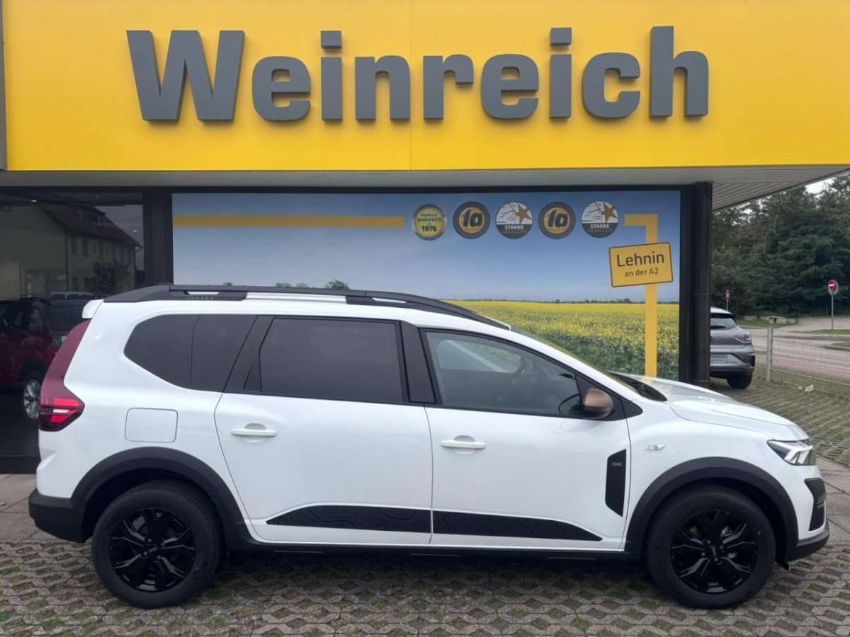 Fahrzeugbild eines Dacia Jogger