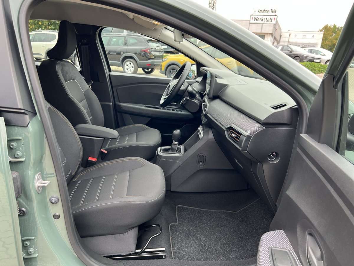 Fahrzeugbild eines Dacia Sandero