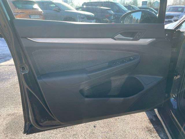 Fahrzeugbild eines Volkswagen Golf