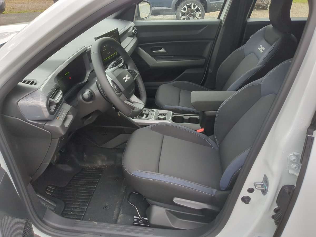 Fahrzeugbild eines Dacia Duster