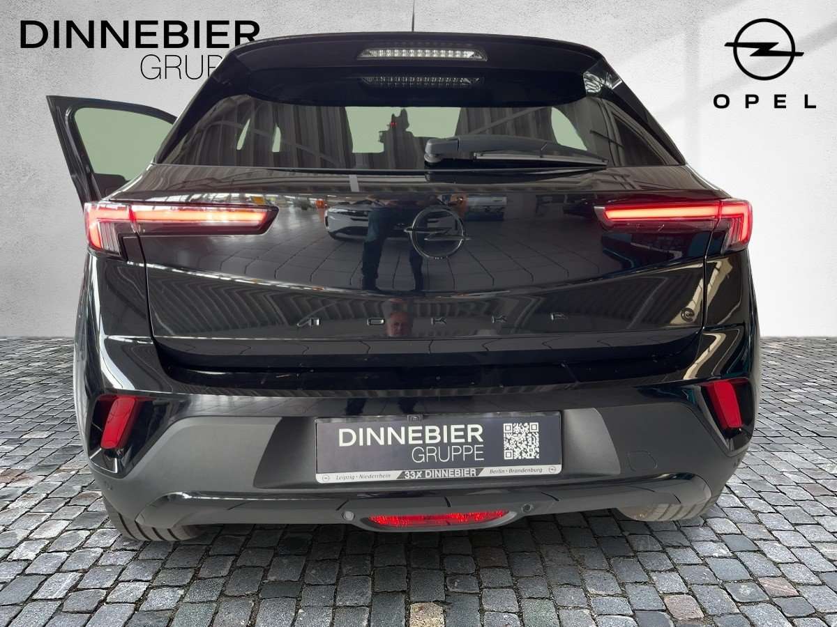 Fahrzeugbild eines Opel Mokka Electric