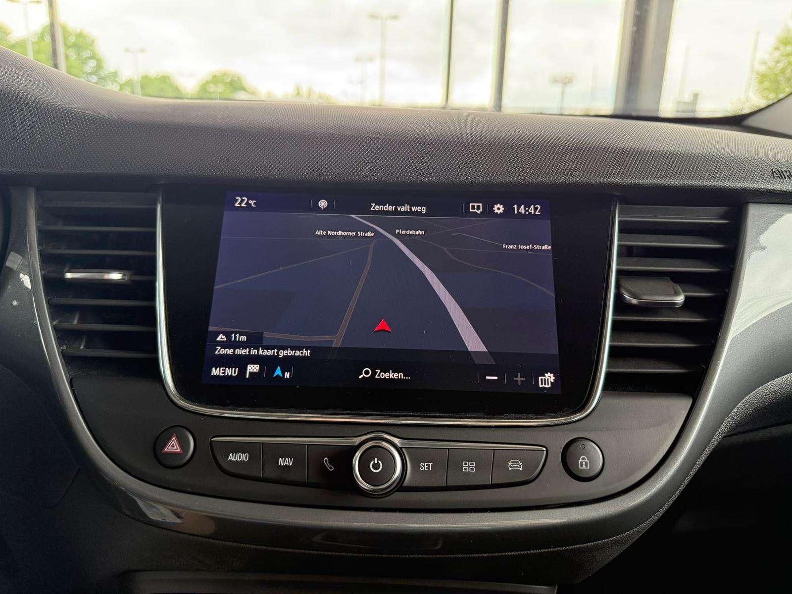 Fahrzeugbild eines Opel Crossland X