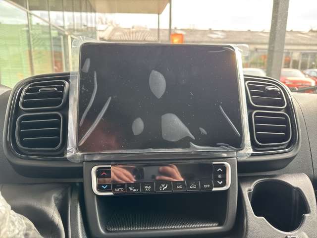 Fahrzeugbild eines Opel Movano