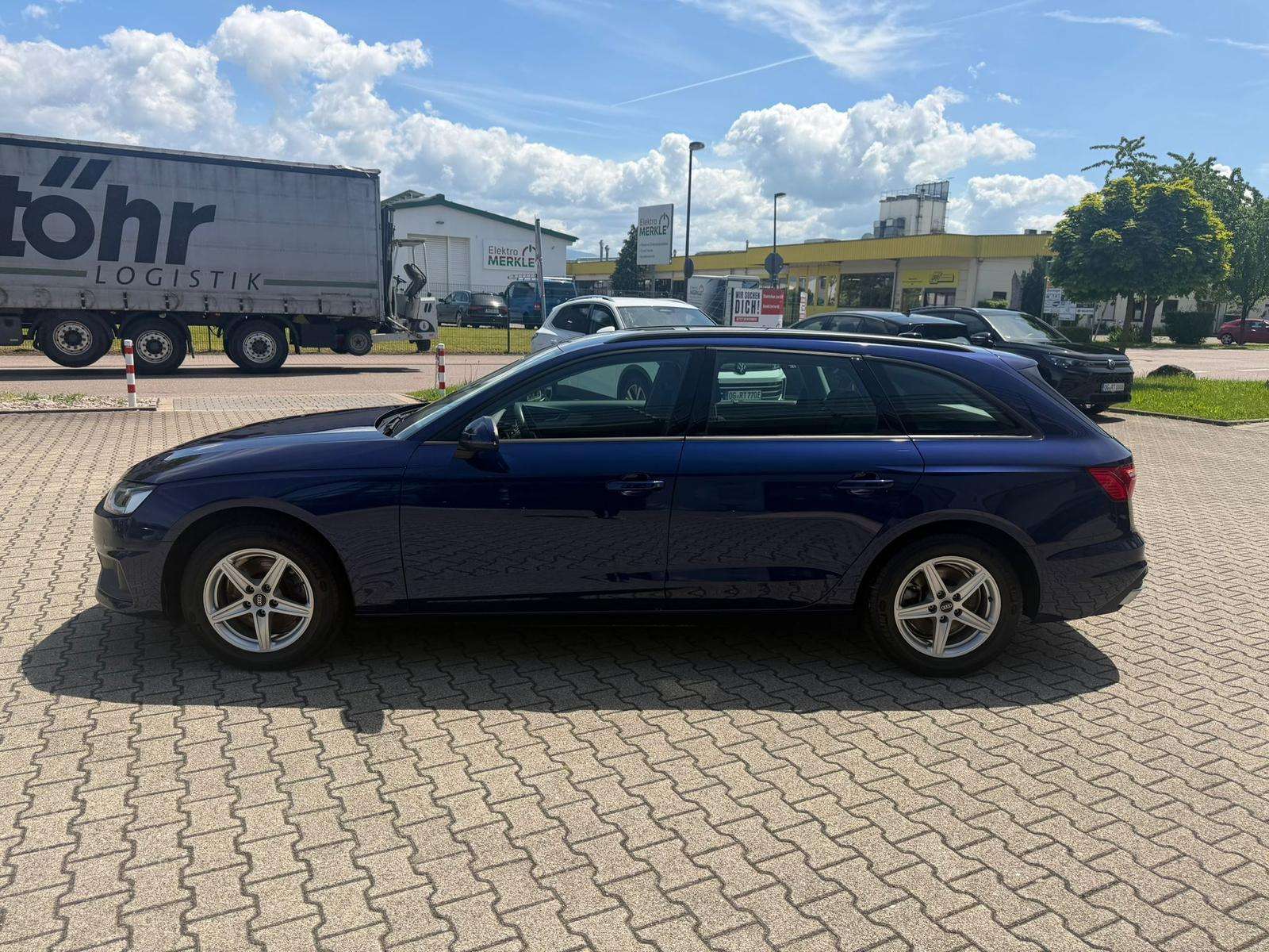 Fahrzeugbild eines Audi A4