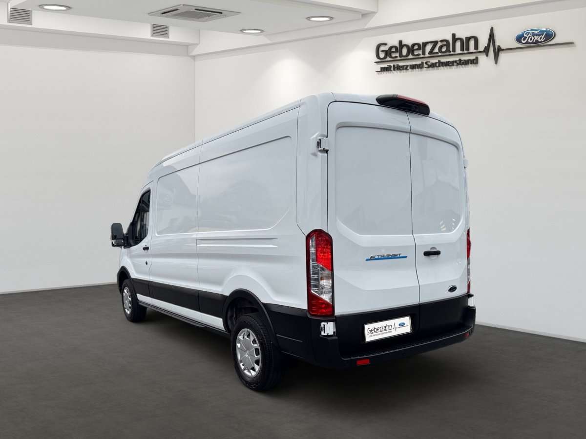Fahrzeugbild eines Ford Transit