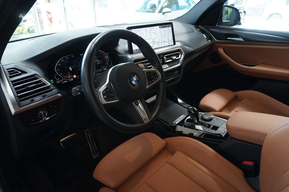 Fahrzeugbild eines BMW X3