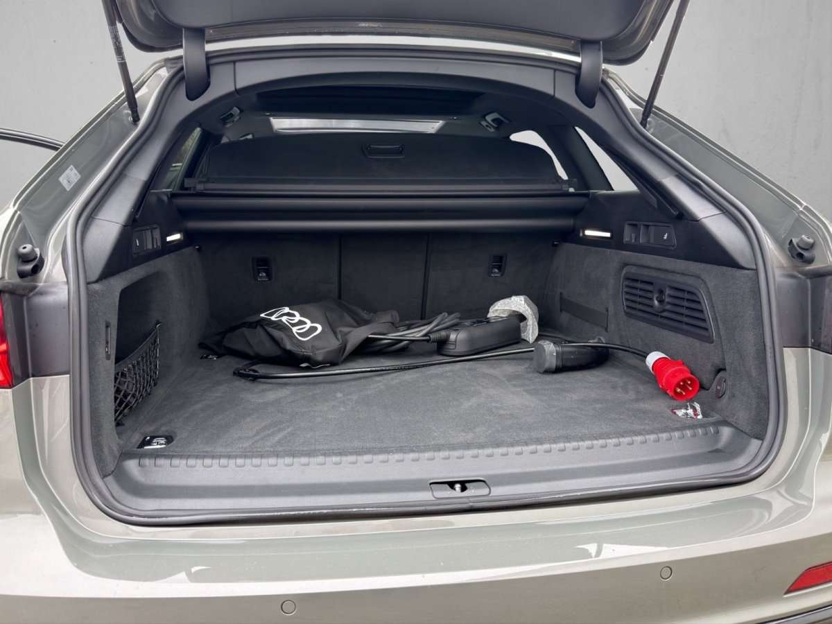 Fahrzeugbild eines Audi A6