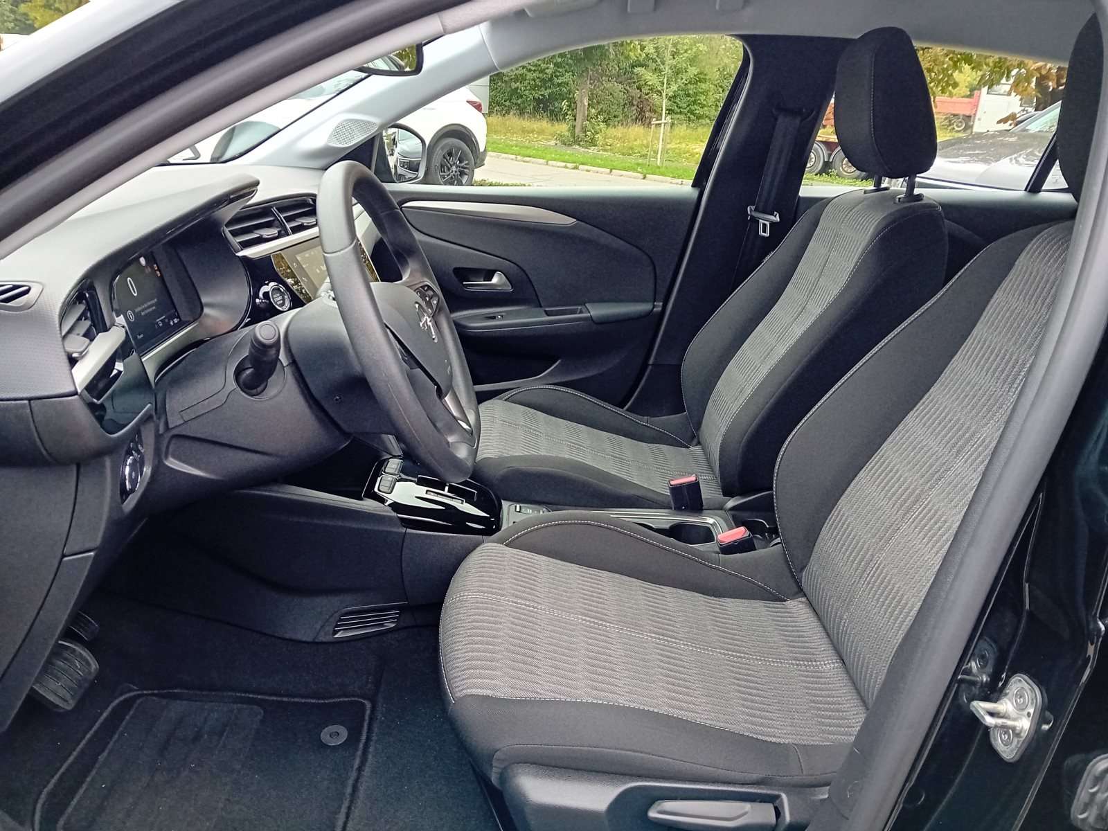 Fahrzeugbild eines Opel Corsa