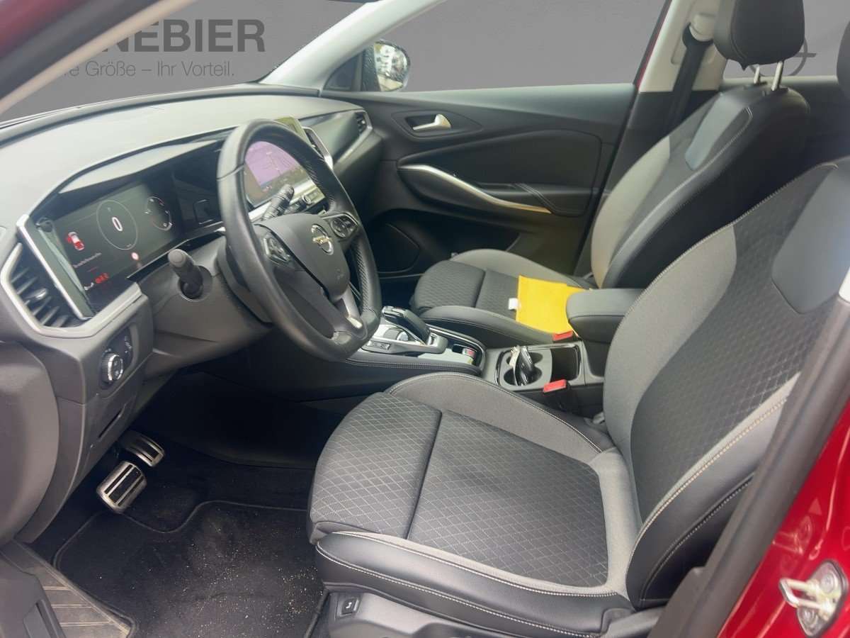 Fahrzeugbild eines Opel Grandland X