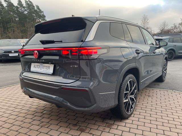 Fahrzeugbild eines Volkswagen Tayron