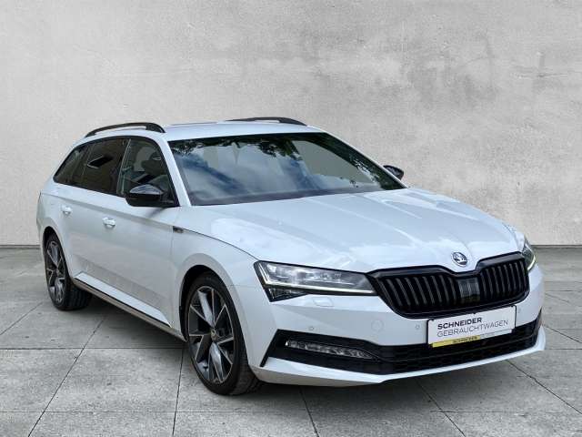 Fahrzeugbild eines Skoda Superb