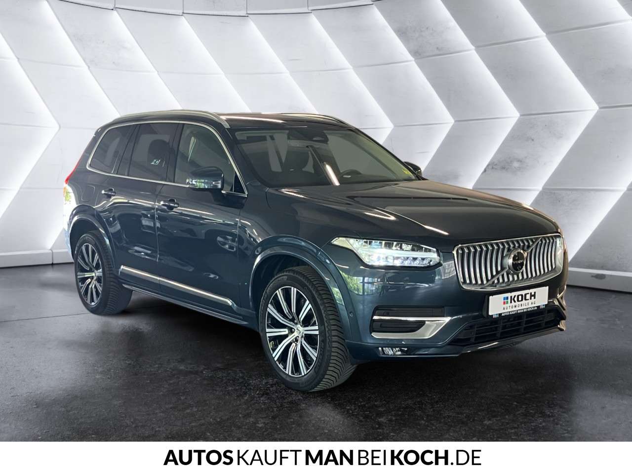 Fahrzeugbild eines Volvo XC90