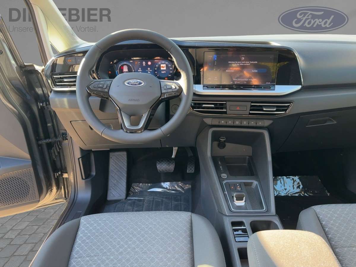 Fahrzeugbild eines Ford Grand Tourneo