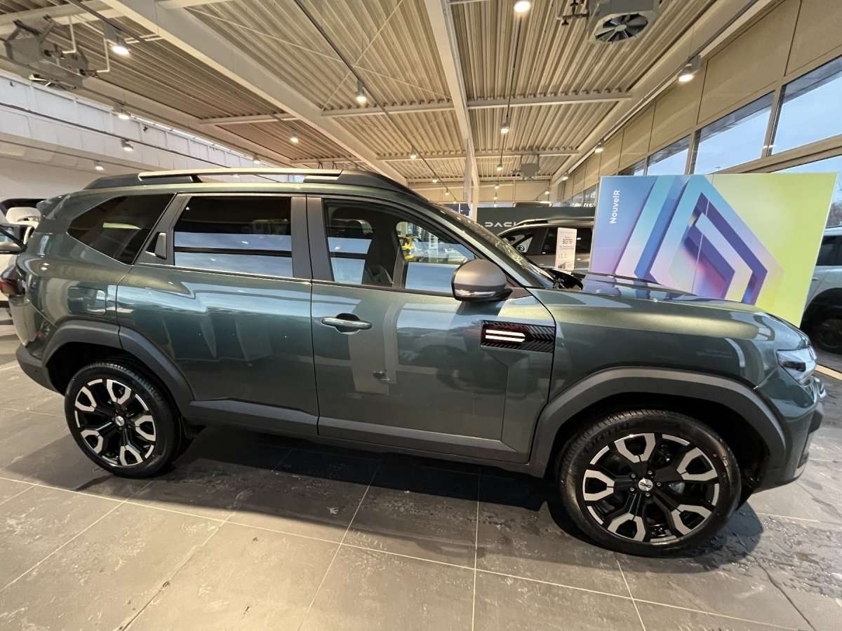 Fahrzeugbild eines Dacia Bigster