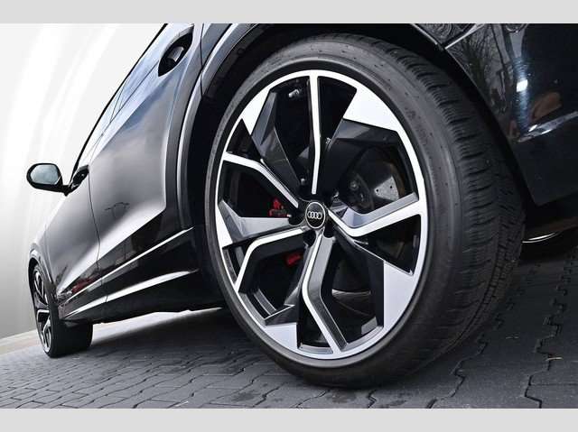 Fahrzeugbild eines Audi RS Q8