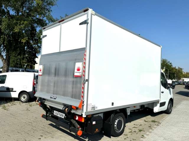 Fahrzeugbild eines Renault Master