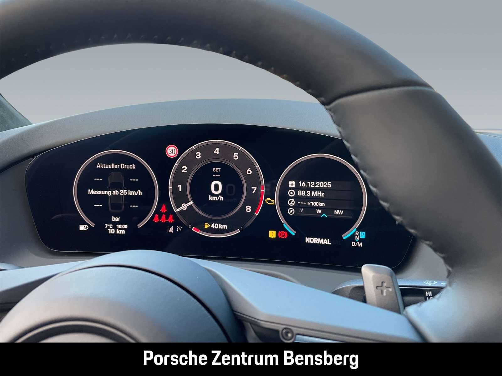 Fahrzeugbild eines Porsche Panamera