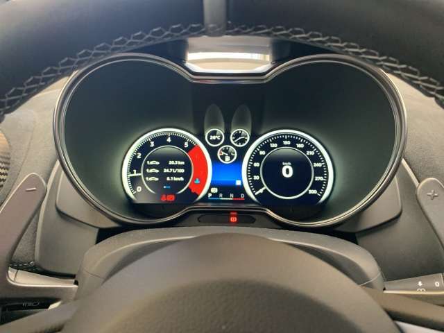 Fahrzeugbild eines Alpine A110
