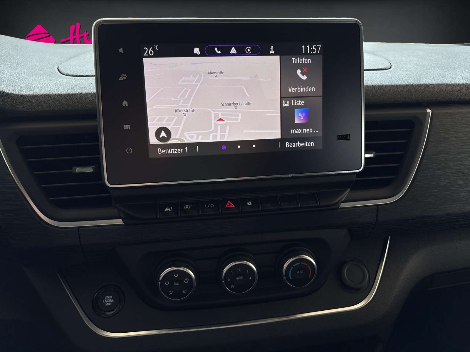 Fahrzeugbild eines Nissan Primastar