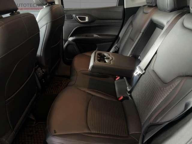 Fahrzeugbild eines Jeep Compass
