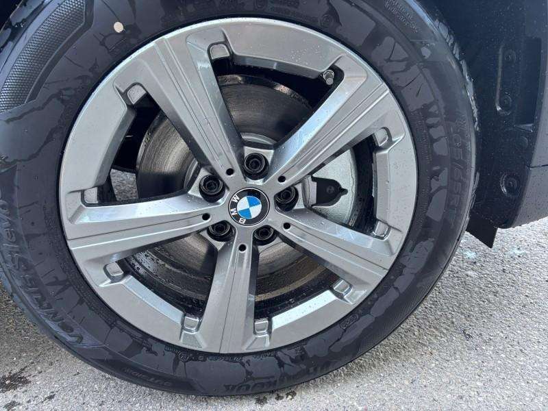 Fahrzeugbild eines BMW X1