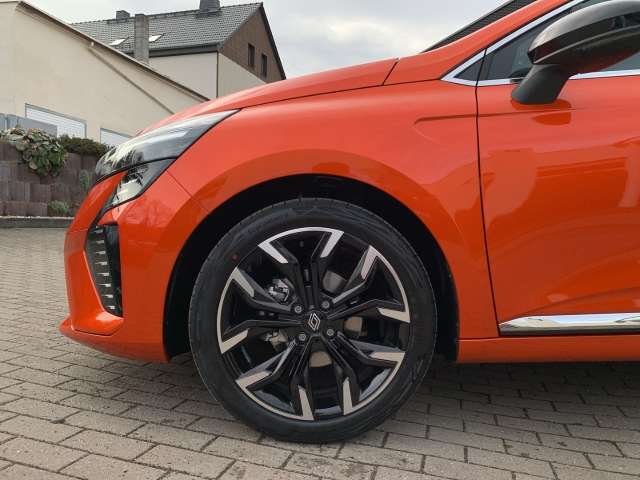 Fahrzeugbild eines Renault Clio