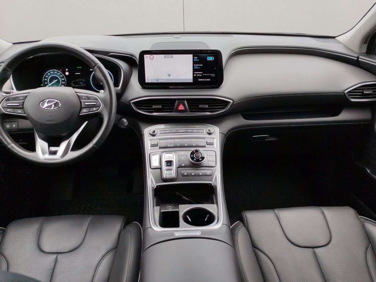 Fahrzeugbild eines Hyundai Santa Fe
