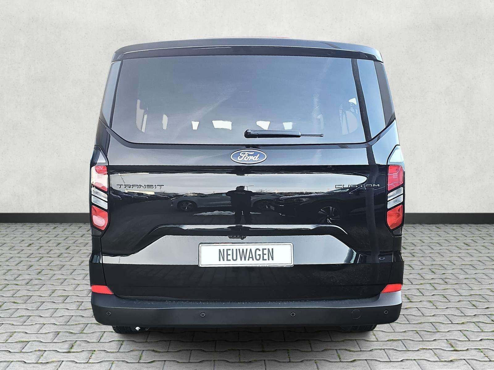 Fahrzeugbild eines Ford Transit Custom